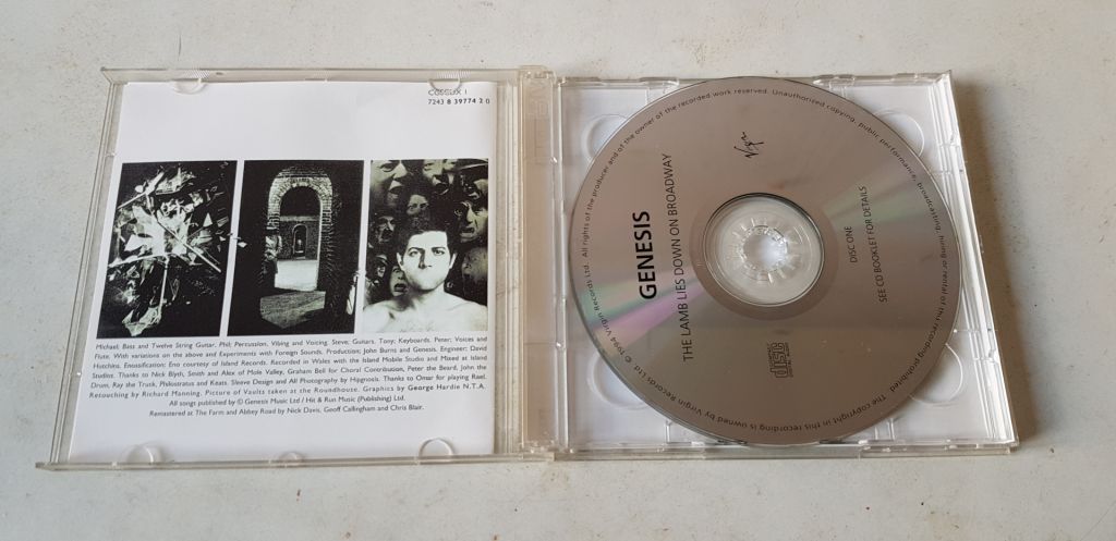 Genesis The Lamb Lies Down On Broadway 2CD - фото фото фото 2