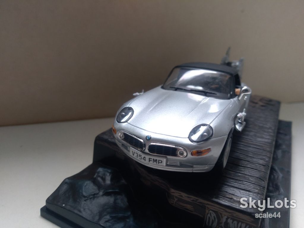 BMW Z8.Schuco.1/43 - фото фото фото 2