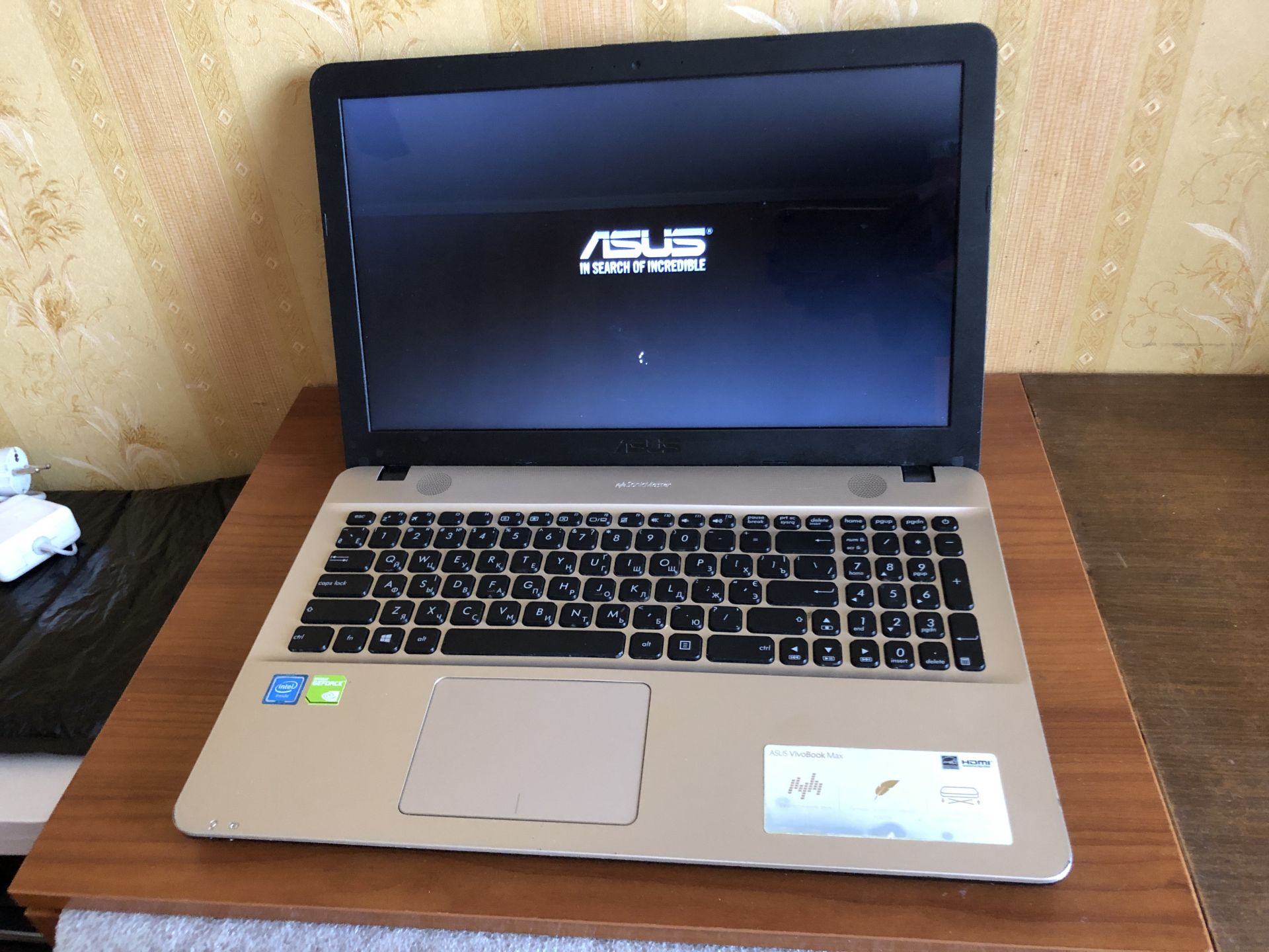 Ноутбук Asus X541 N3710/4gb DDR4/HDD 500GB/Intel HD+GF810M 4 години - фото фото фото 6
