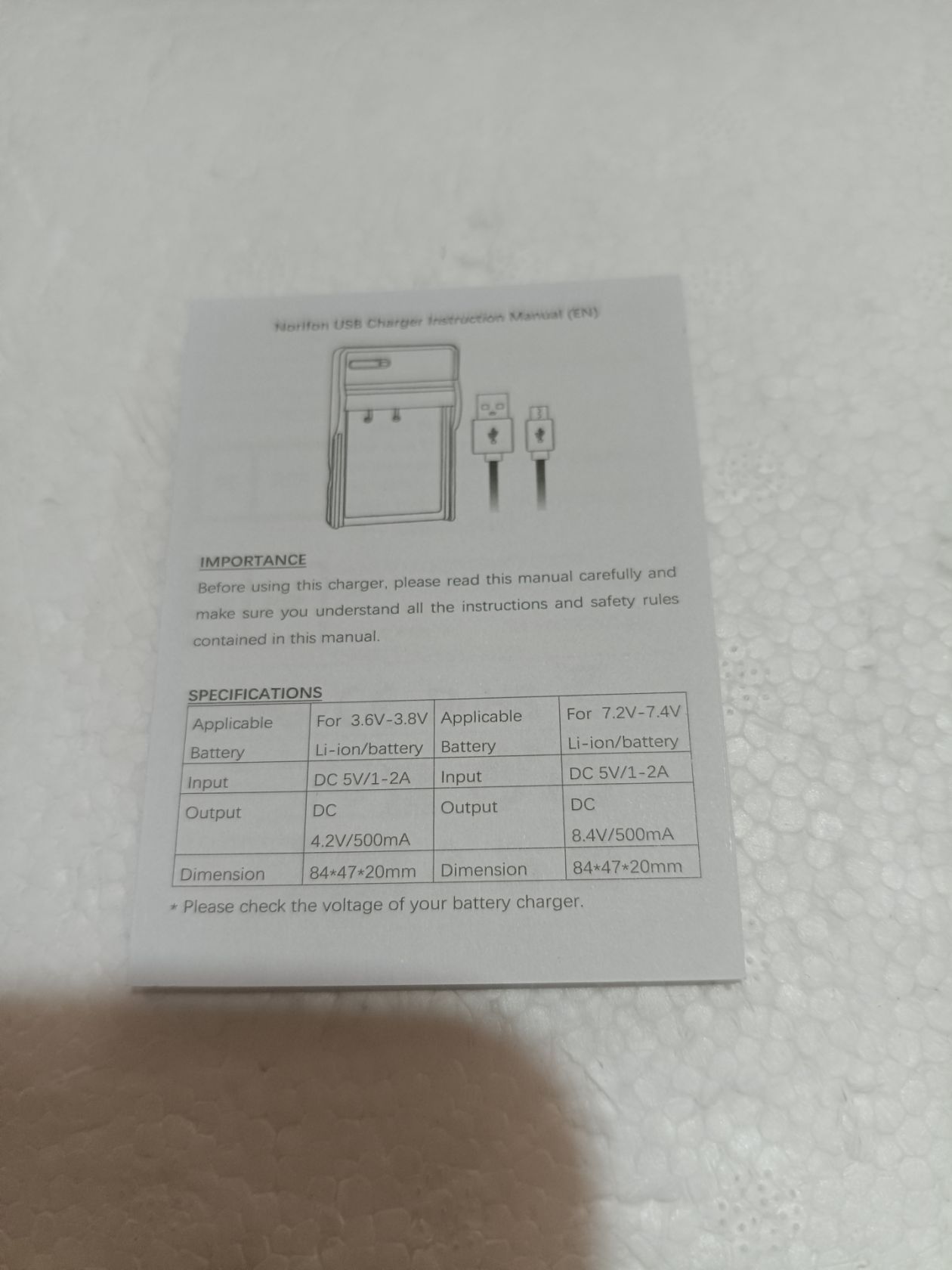Зарядний пристрій USB бренду Norifon для акумуляторів фото- та відеокамер. Амазон - фото фото фото 1