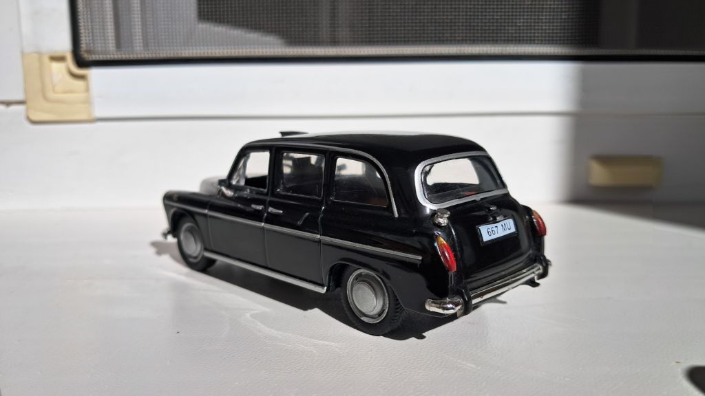 Austin FX4 London Taxi - фото фото фото 2
