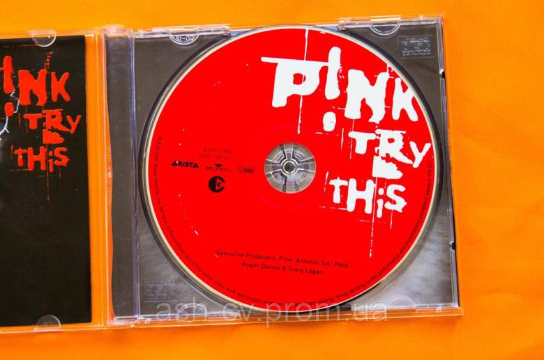 Музичний диск CD. PINK - Try This - фото фото фото 4
