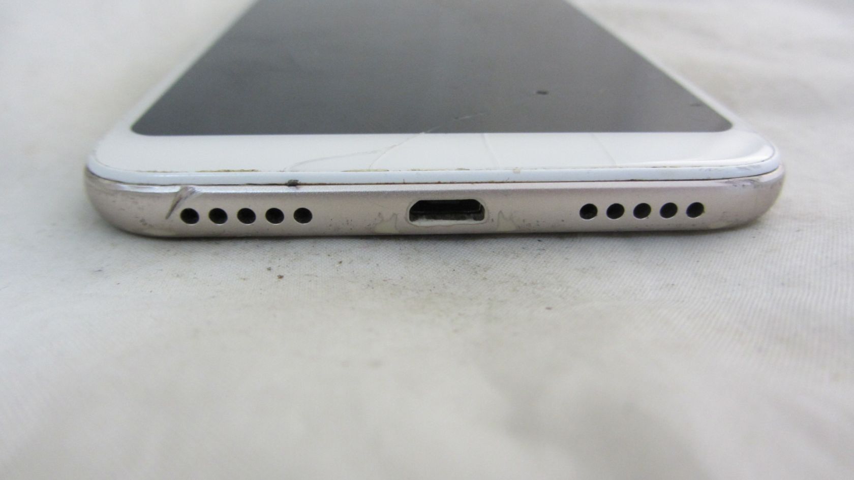 Xiaomi Redmi 5 Plus 3/32 Gold - фото фото фото 2