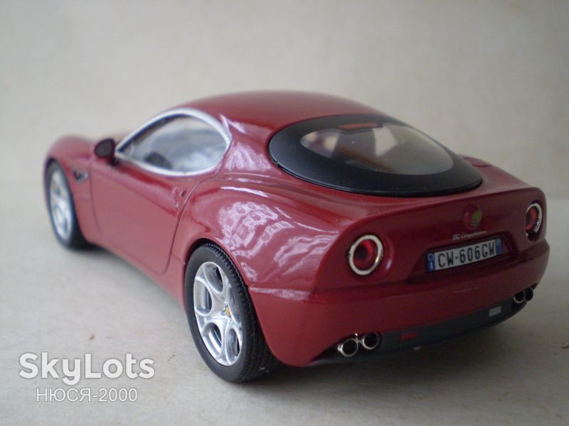 Alfa Romeo 8C-Hongwell/Cararama/Motorama - фото фото фото 3