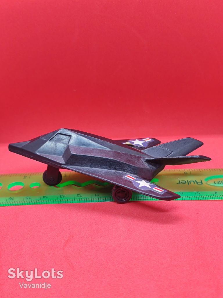ЛІтак Lockheed F-117 Nighthawk China Китай пластик іграшка - фото фото фото 3
