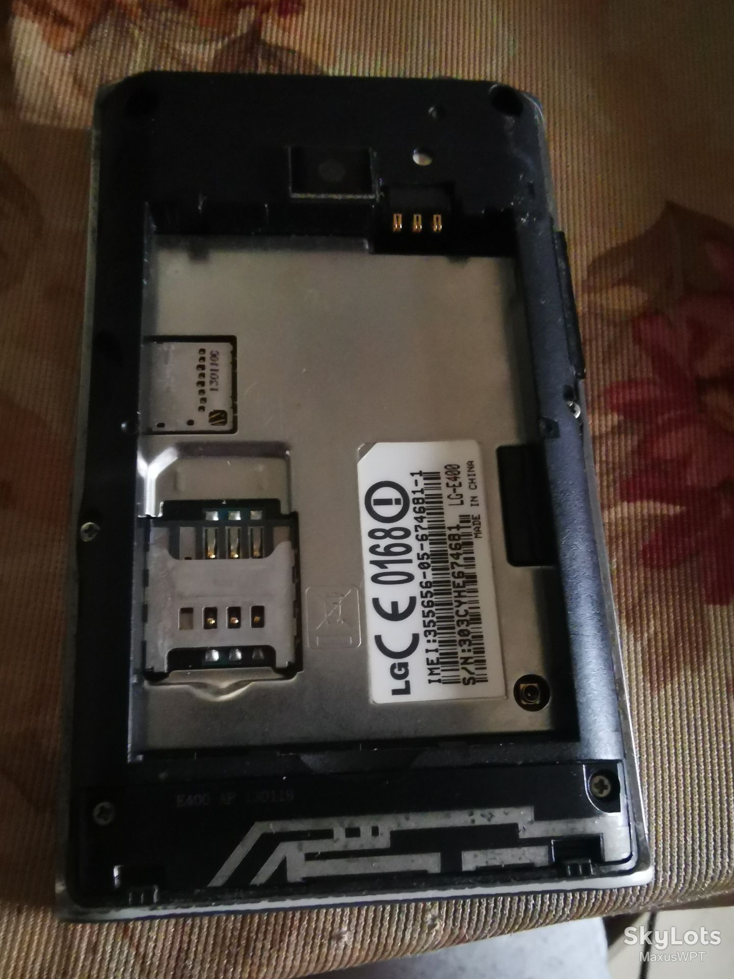 #1948 sklad LG E400 E 400 black L3 - фото фото фото 3