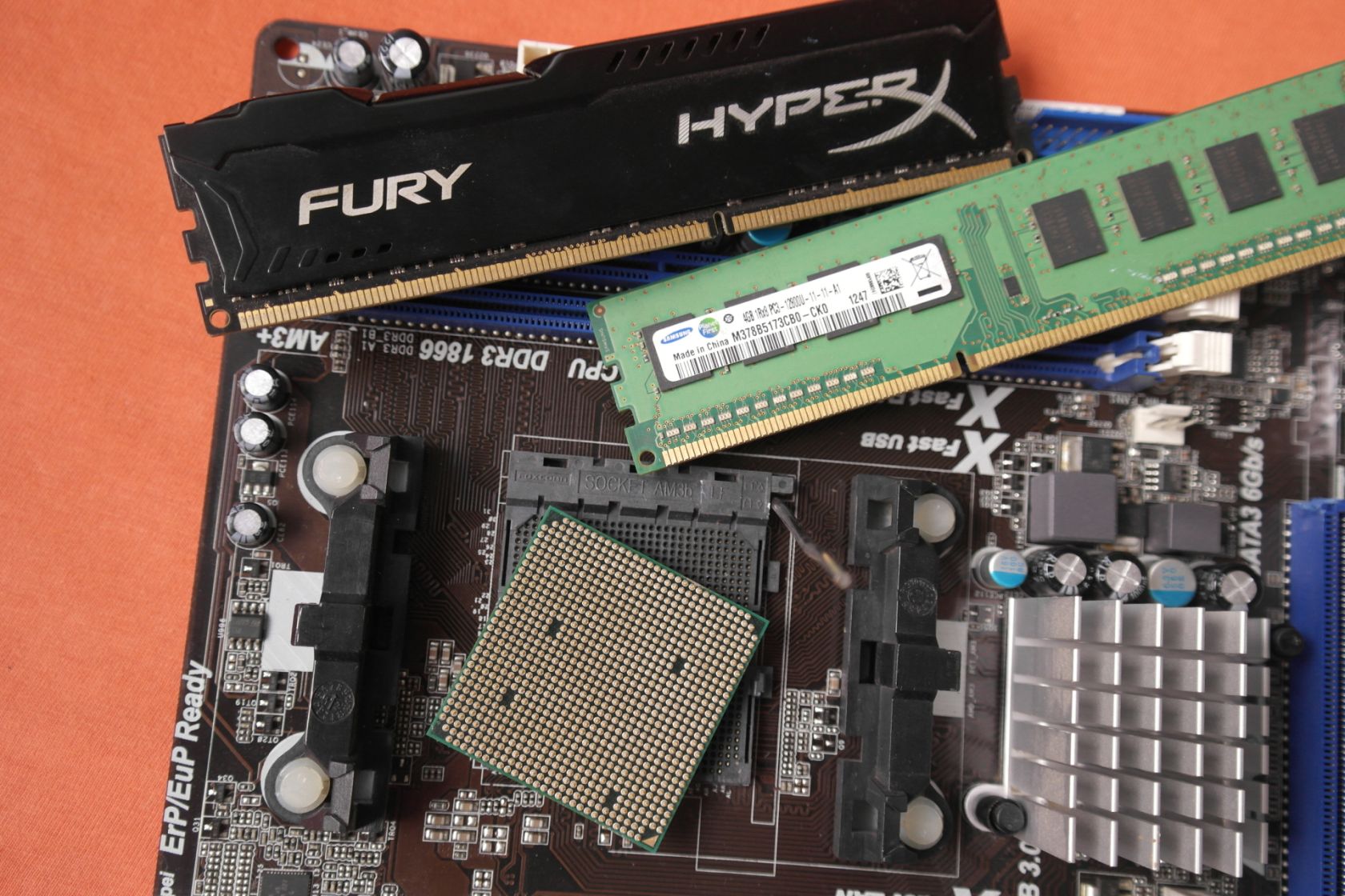Комплект ASRock 960GM-U3S3 FX/FX-6300 6 Core/12Gb DDR3/Cooler - фото фото фото 3
