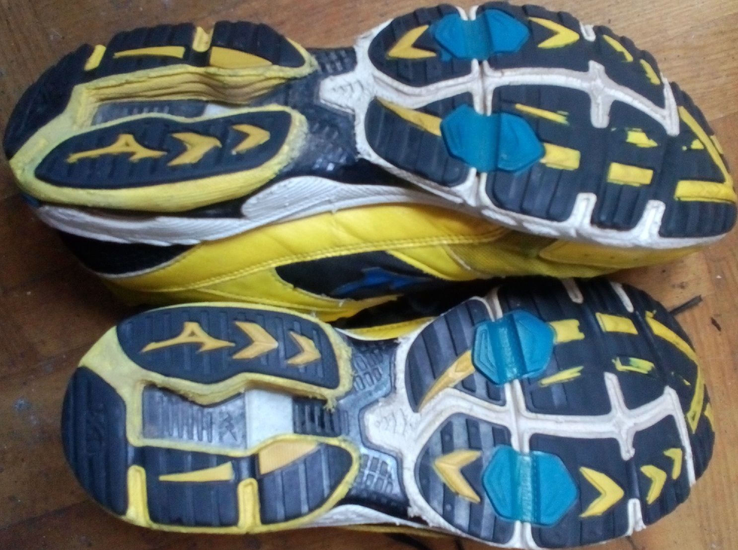MIZUNO кроссовки кожа фирменные - фото фото фото 3