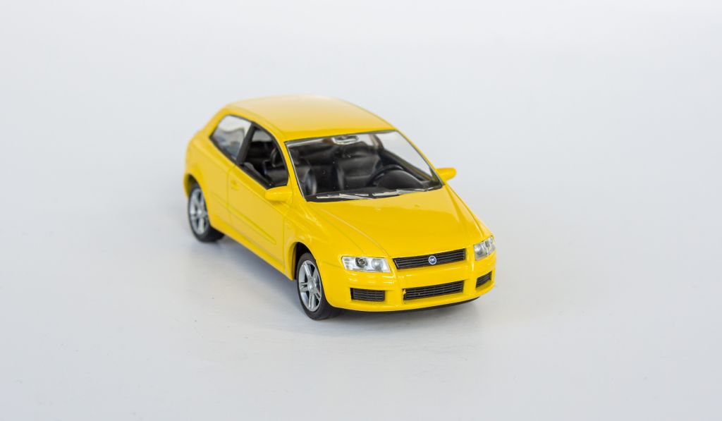 1:43 FIAT Stilo 2004-06 yellow, Norev #771001 - фото фото фото 5