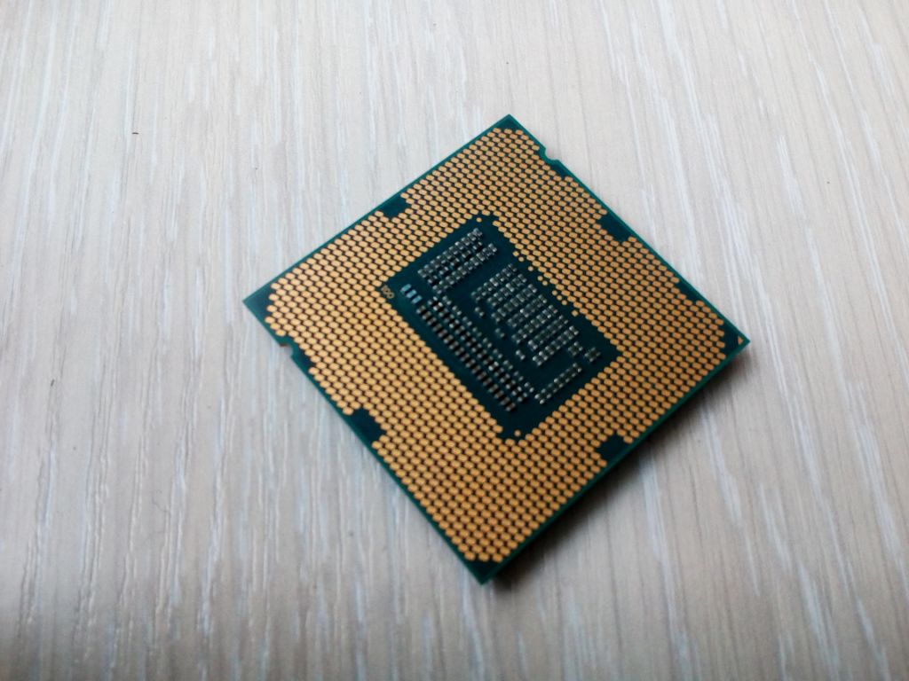 Процесор Intel Xeon E3-1225 v2 та інші - фото фото фото 1