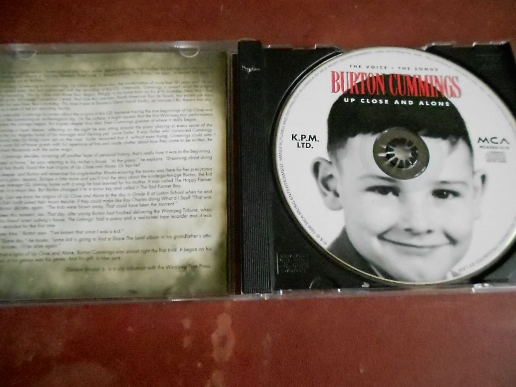 Burton Cummings   (Guess Who) Up Close And Alone CD б/у - фото фото фото 2