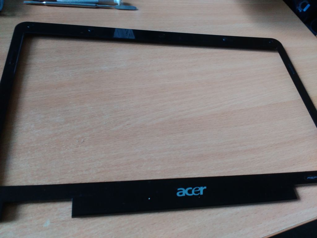 Рамка матрицы ноутбука Acer Aspire 5541 б/у - фото фото фото 0