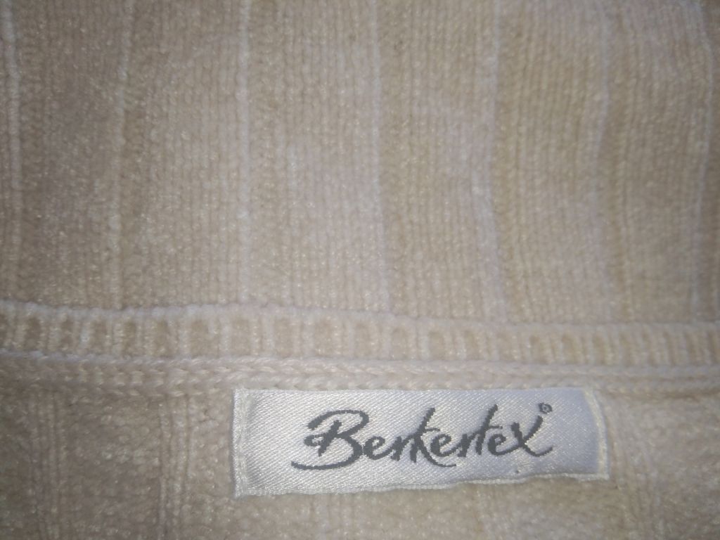 Свитер Berkertex 42-44р. - фото фото фото 6