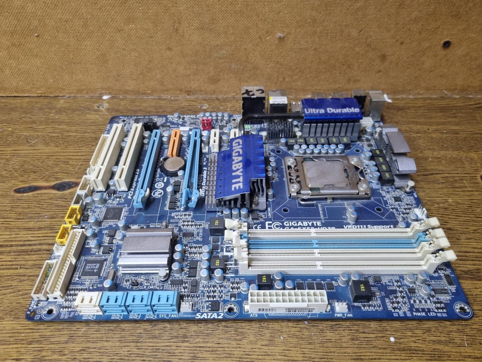 Gigabyte GA-EX58-UD3R v1.6 + Intel i7-920 - фото фото фото 6