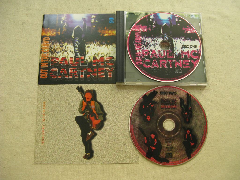 CD Beatles Family. Paul McCartney. /ex-Beatles/. Out In The Crowd. 2CD. 1993. - фото фото фото 1
