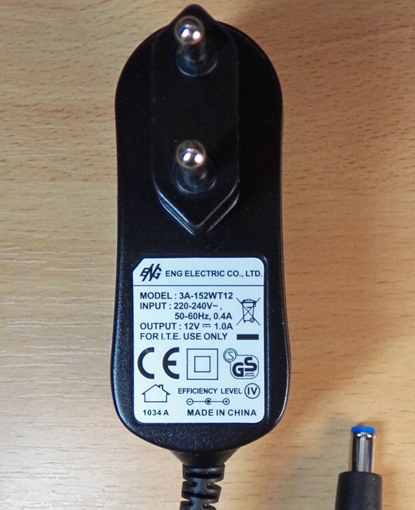 Адаптер живлення 12V 1A 12W AC/DC Новий 5,5*2,1mm Німеччина - фото фото фото 2
