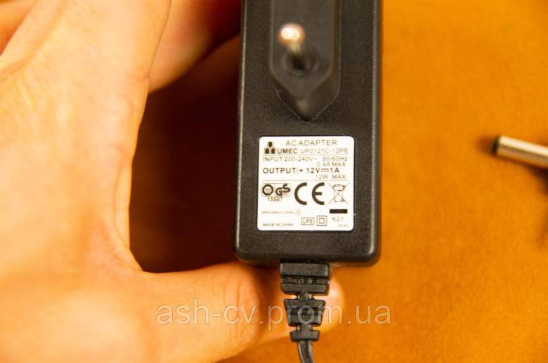 Блок живлення 12V 1A (4 штекери, з Німеччини) - фото фото фото 3