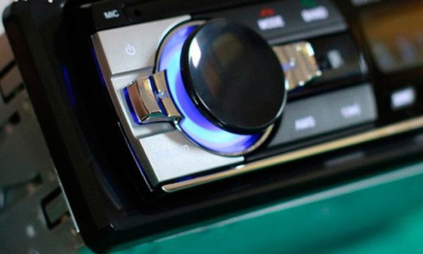 Мощная Автомагнитола с чистым звуком JSD-520BT С USB И BLUETOOTH. - фото фото фото 4