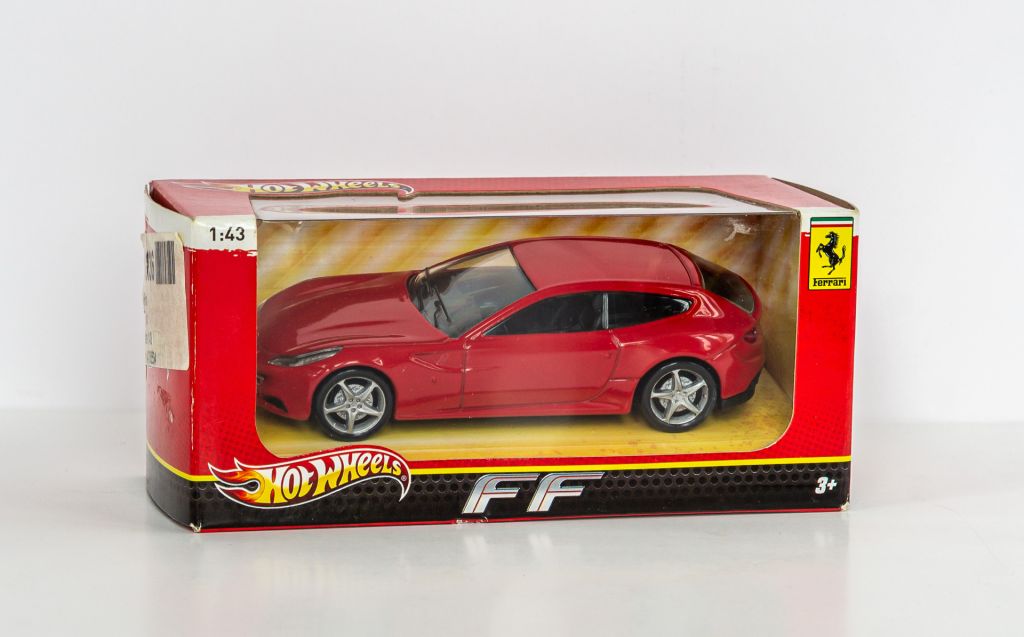 1:43 Ferrari FF 2011, HotWeels #MATX5534 - фото фото фото 0