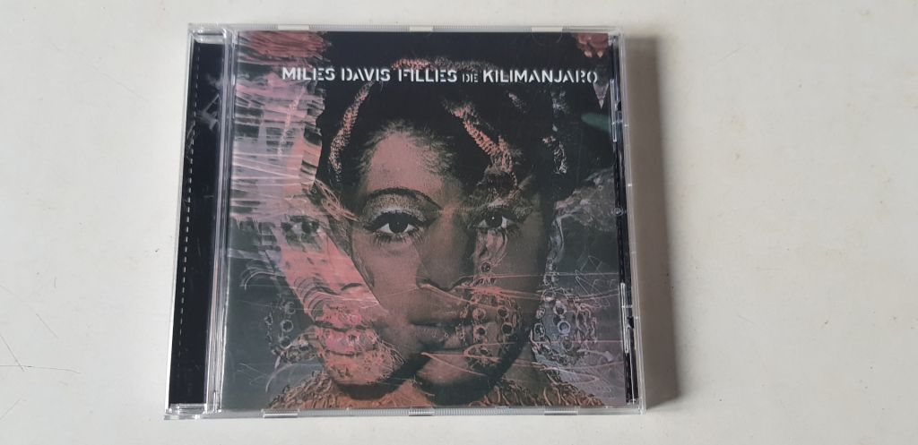 Miles Davis Filles De Kilimanjaro CD фірмовий - фото фото фото 0