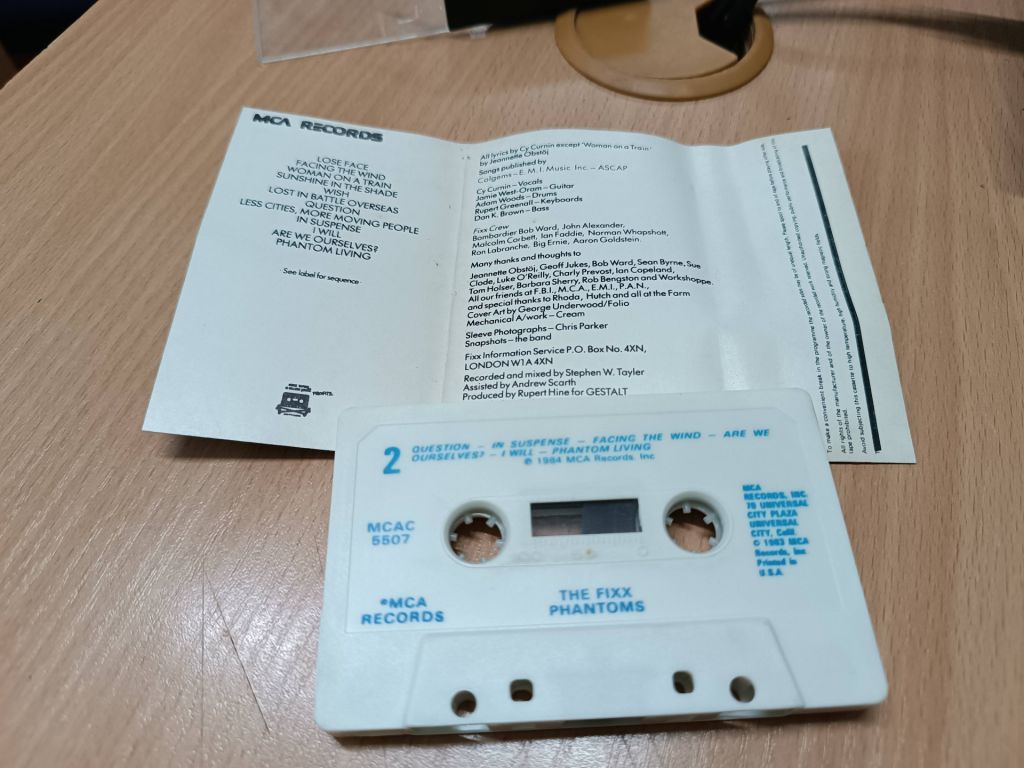 Аудиокассета The Fixx – Phantoms  (USA) - фото фото фото 4