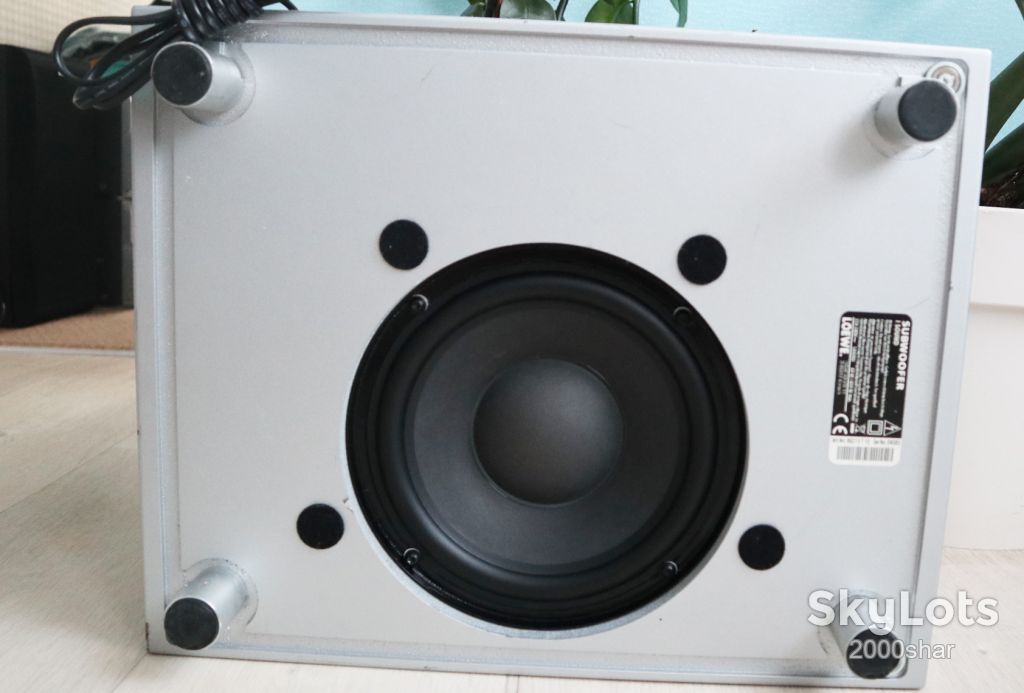 Активный сабвуфер Loewe Sabwoofer I Sound - фото фото фото 1