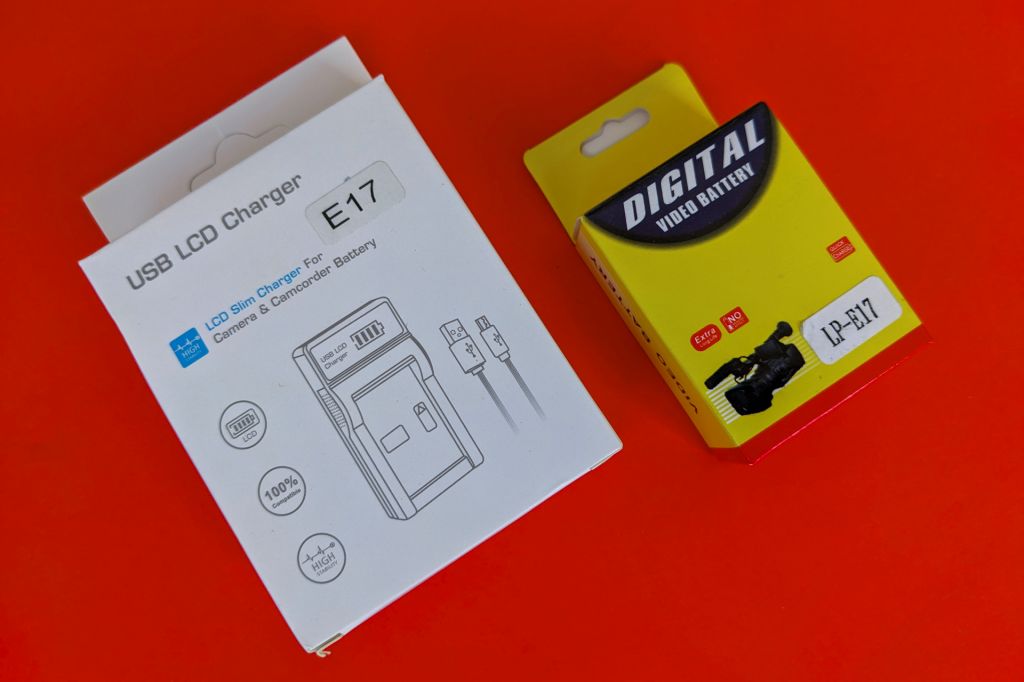 USB Led Зарядное для аккумулятора Canon LP-E17 зарядка - фото фото фото 1