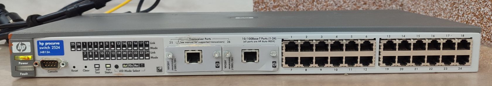 Коммутатор HP ProCurve Switch 2524-24 J4813 - б/у - фото фото фото 0