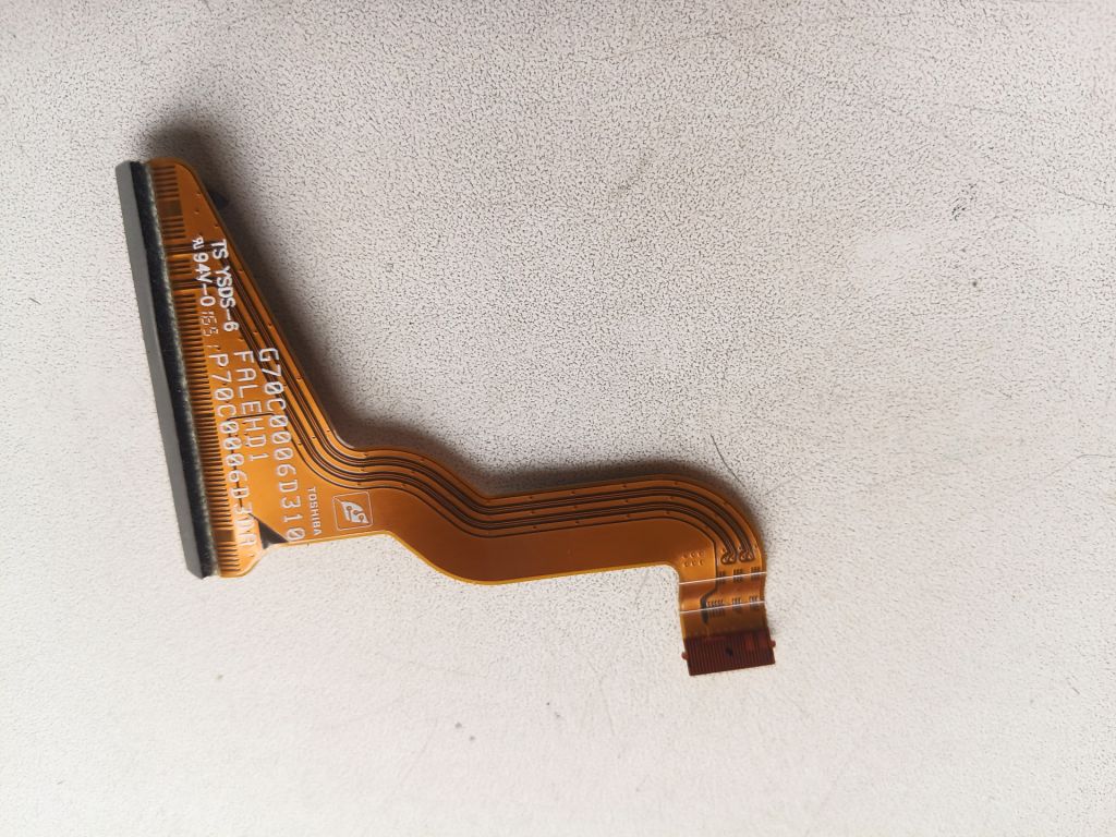 Б/У  Sata-шлейф на Toshiba dynaBook B35/Y - фото фото фото 0