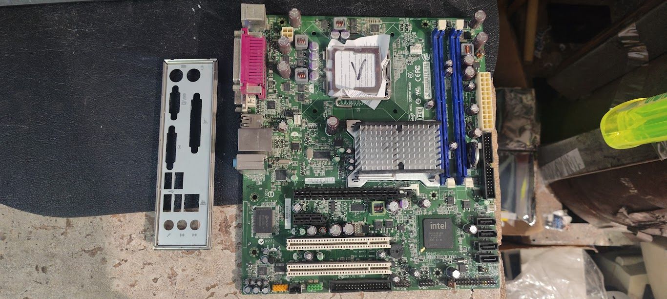 Мат. плата Intel DG41TY LGA775 G41 PCI-E+SVGA DVI+GbLAN SATA MicroATX 2DDR2 № 242905103 - фото фото фото 0