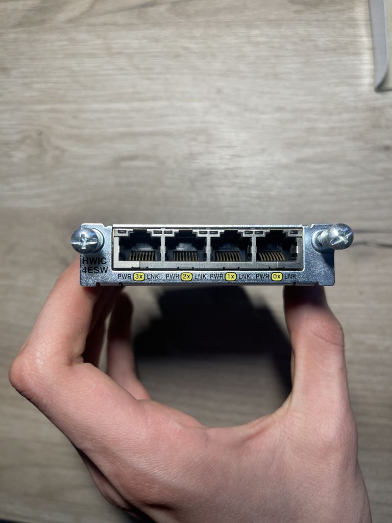 Cisco HWIC-4ESW supported 1800/1941, 2800/2900, 3800/3900 - фото фото фото 2