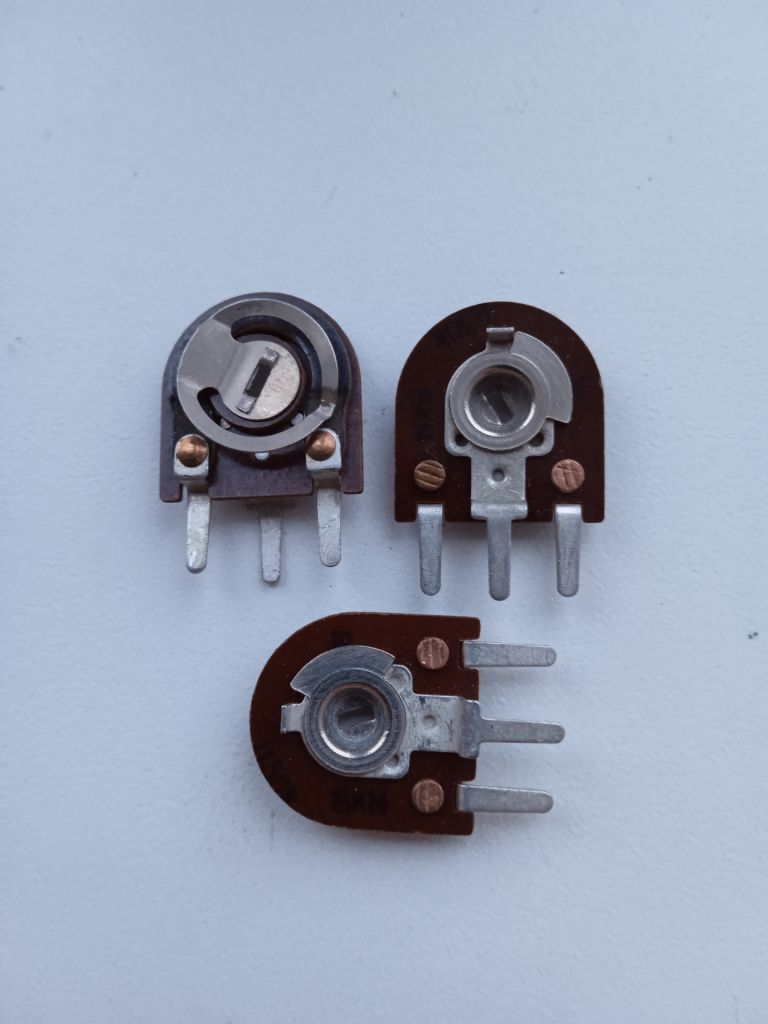 СП3-38В 15 кОм 0,25 Вт - фото фото фото 0