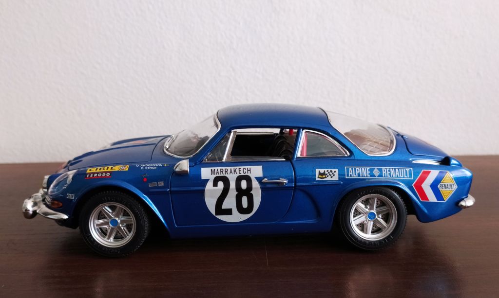 Burago Модель 1:16 автомобиля Renault Alpine  А110-1600S Авторалли Мarrakech 1971 - фото фото фото 3