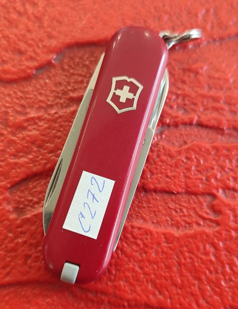 Нож-брелок Victorinox Classic SD [C272] - фото фото фото 2