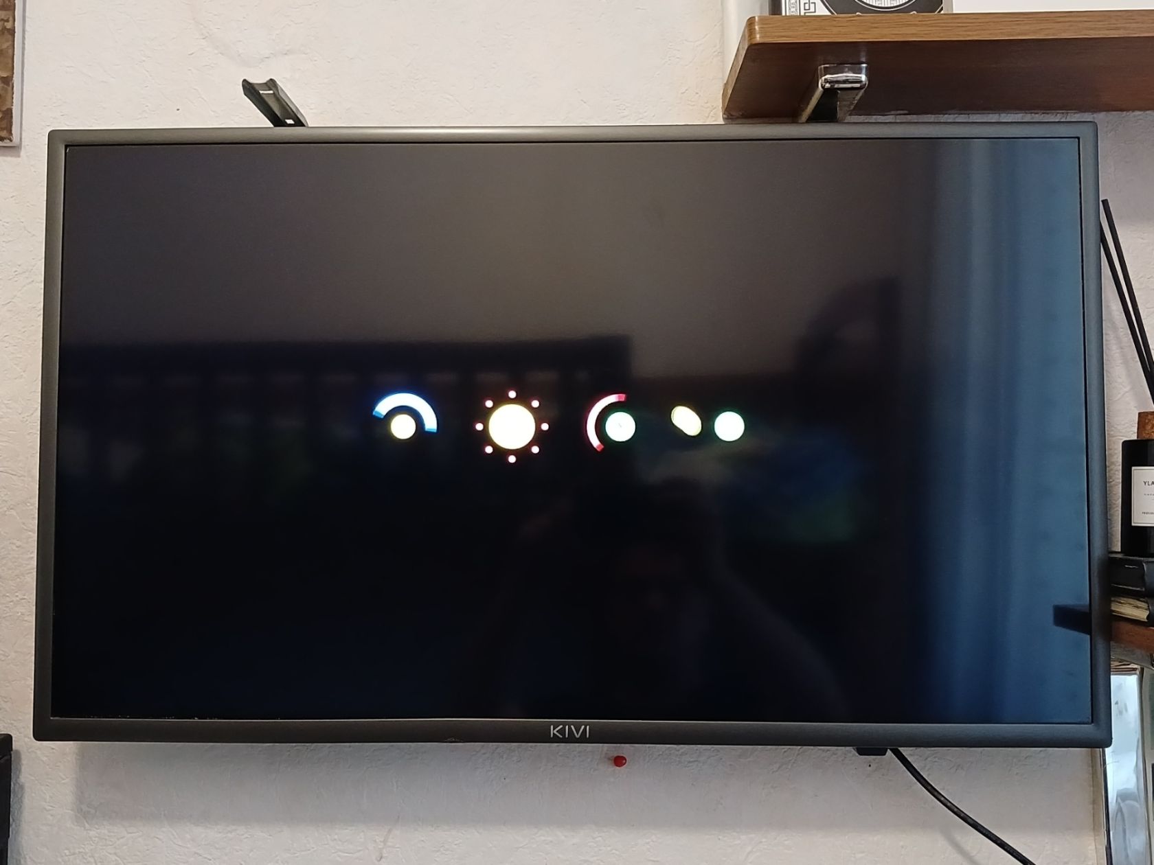 Телевізор Kivi 32H700GU 32" Smart TV Android WI-Fi - фото фото фото 1