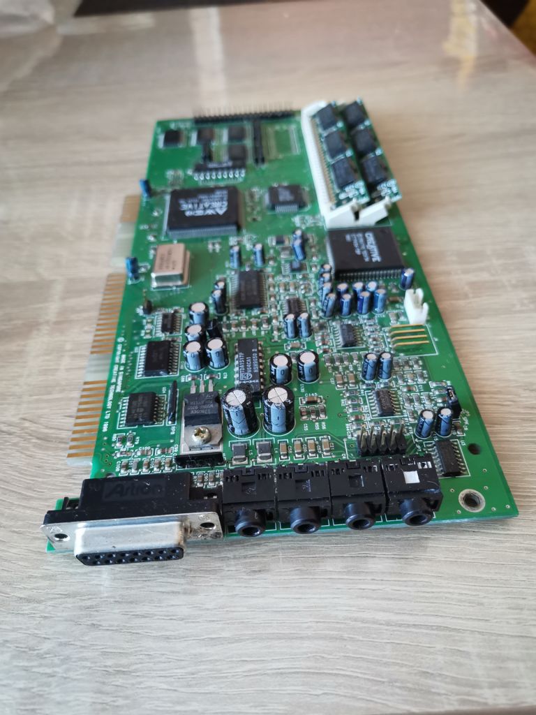 Звуковая карта Creative CT3670 Sound Blaster 32 PnP - фото фото фото 1