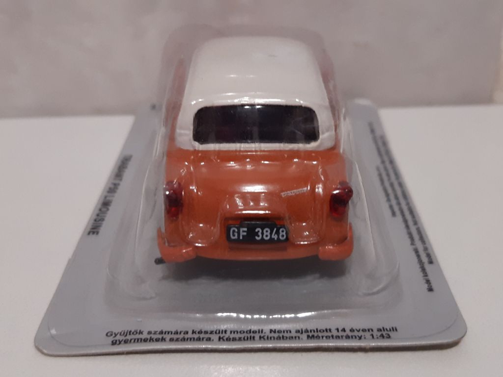 1/43 TRABANT P50 Limousine. Kultowe Auta PRL. - фото фото фото 3