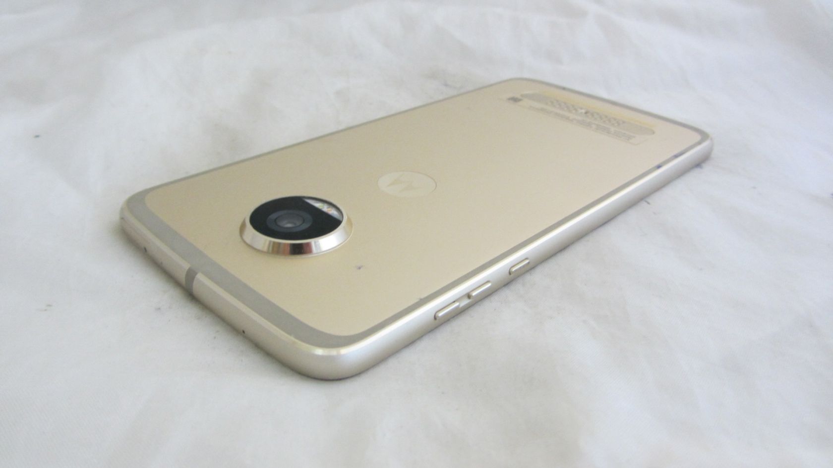 Motorola Moto Z2 Play  (XT1710-09) Fine Gold - фото фото фото 5