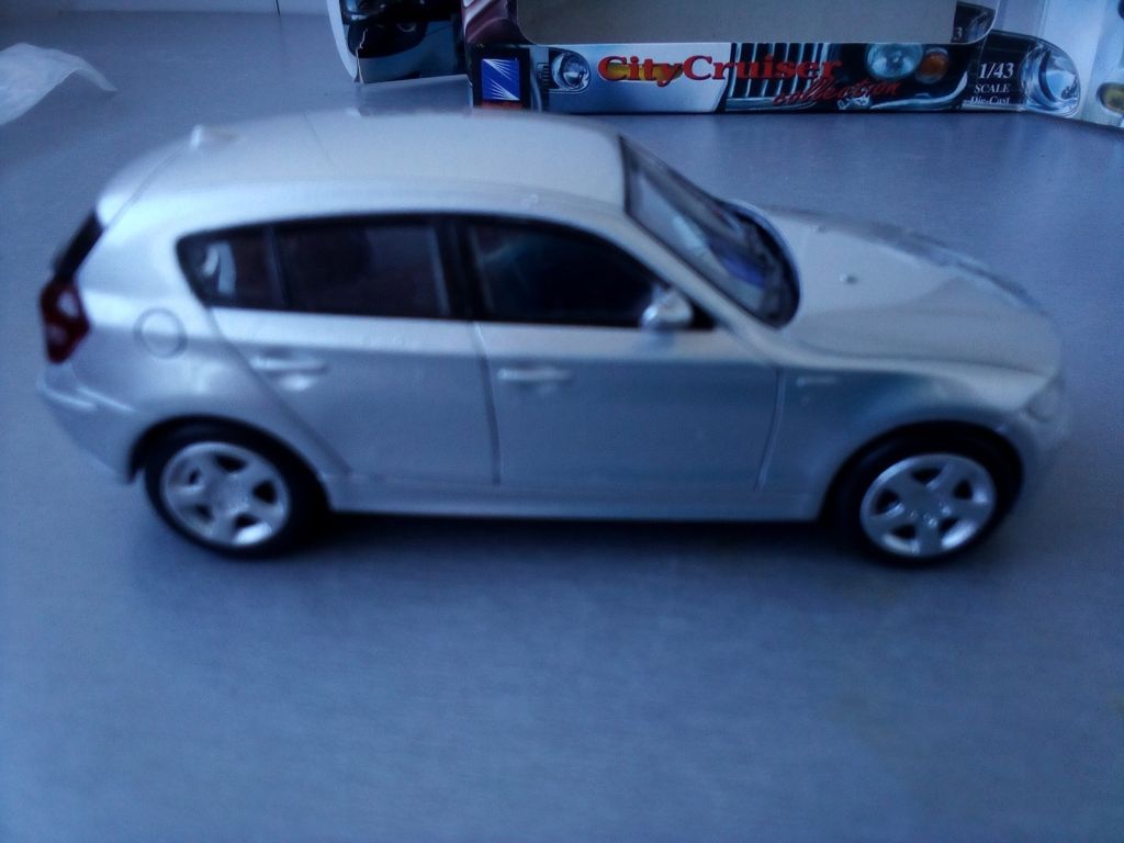 1:43 BMW 1 Series by New Ray - фото фото фото 4