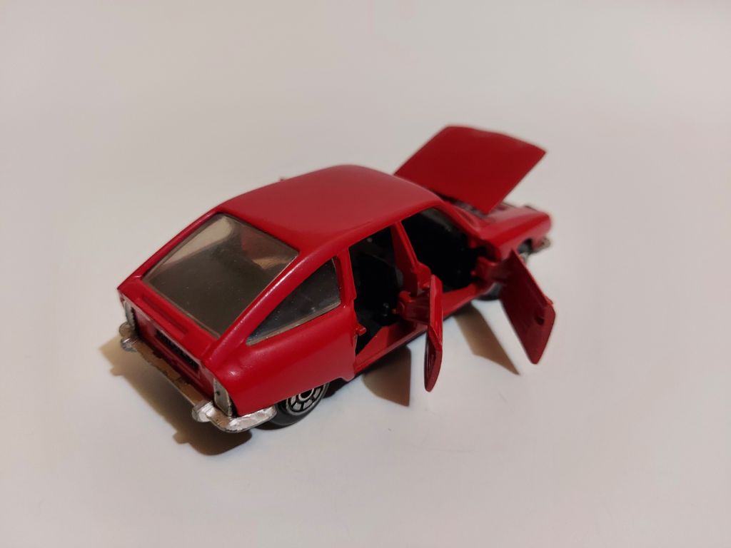 Norev  (Made in Singapour) 1:43 Citroen GS - фото фото фото 1