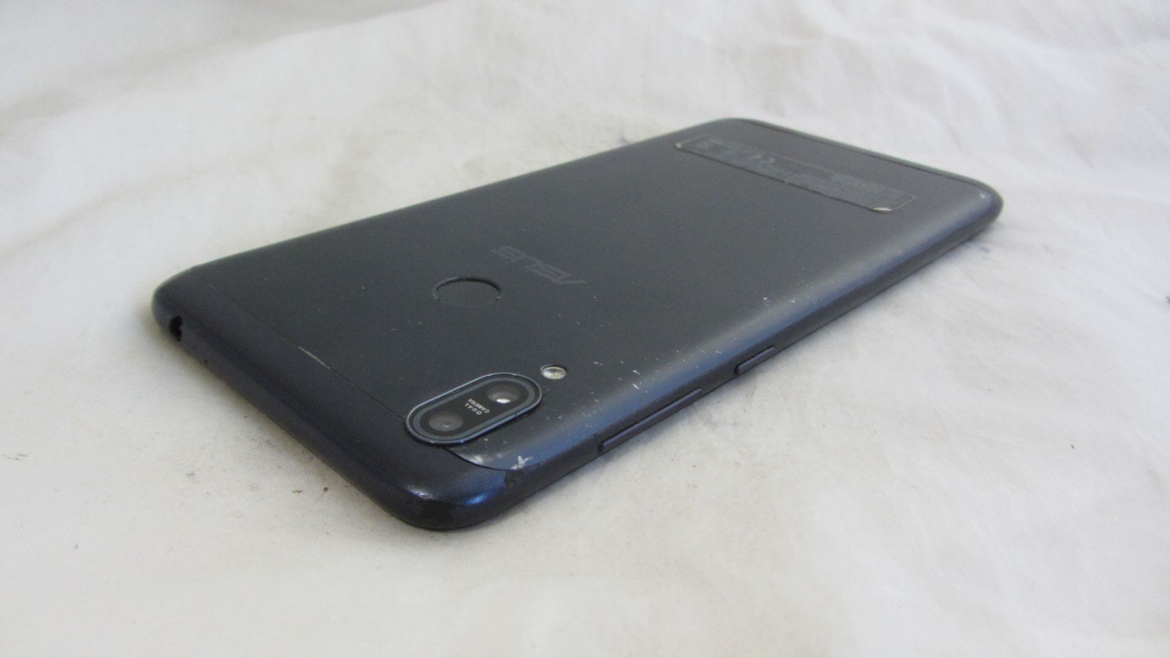 Asus ZenFone Max    (M2) Black - фото фото фото 5