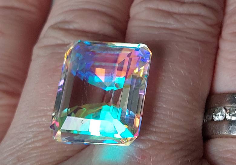 Радужный кварц 20.6 Ct - фото фото фото 4