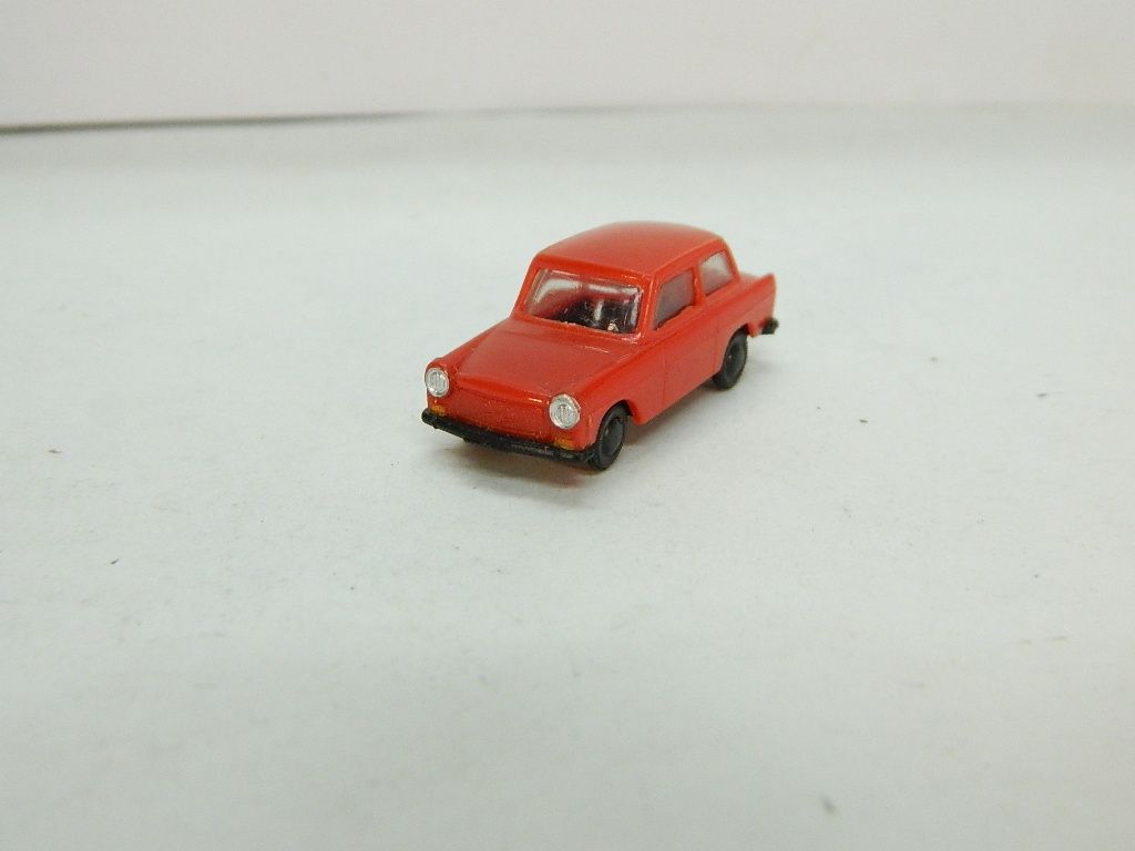 Автомобіль TRABANT 601. ESPEWE/PERMOT 1:87 H0  (71003). - фото фото фото 0