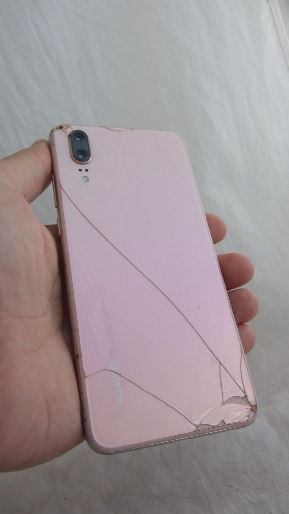 Huawei P20 Pink  - фото фото фото 3