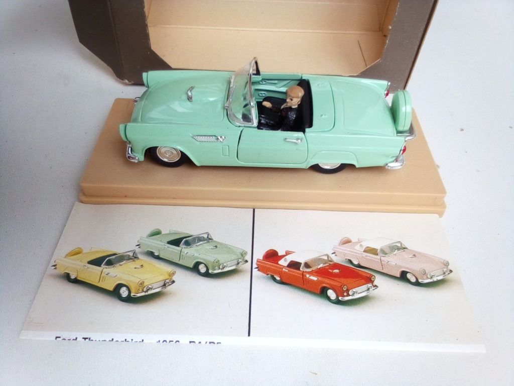 Rio R4 Ford Thunderbird 1956 1/43 - фото фото фото 0