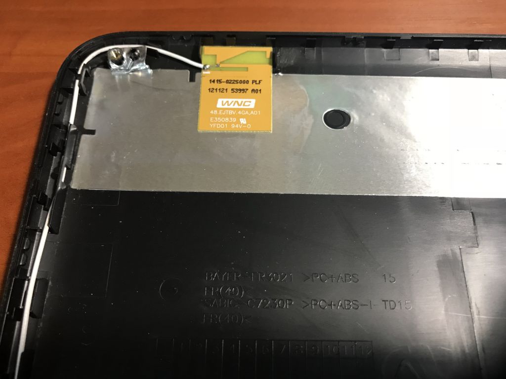 Toshiba C850D Крышка матрицы - фото фото фото 4