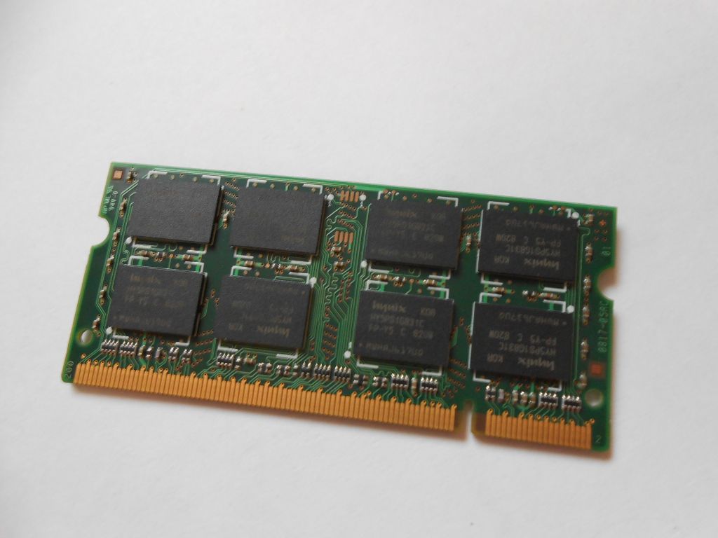 Hynix HYMP125S64CP8-Y5 AB-C 2GB DDR2 PC2-5300S 667MHz - фото фото фото 1