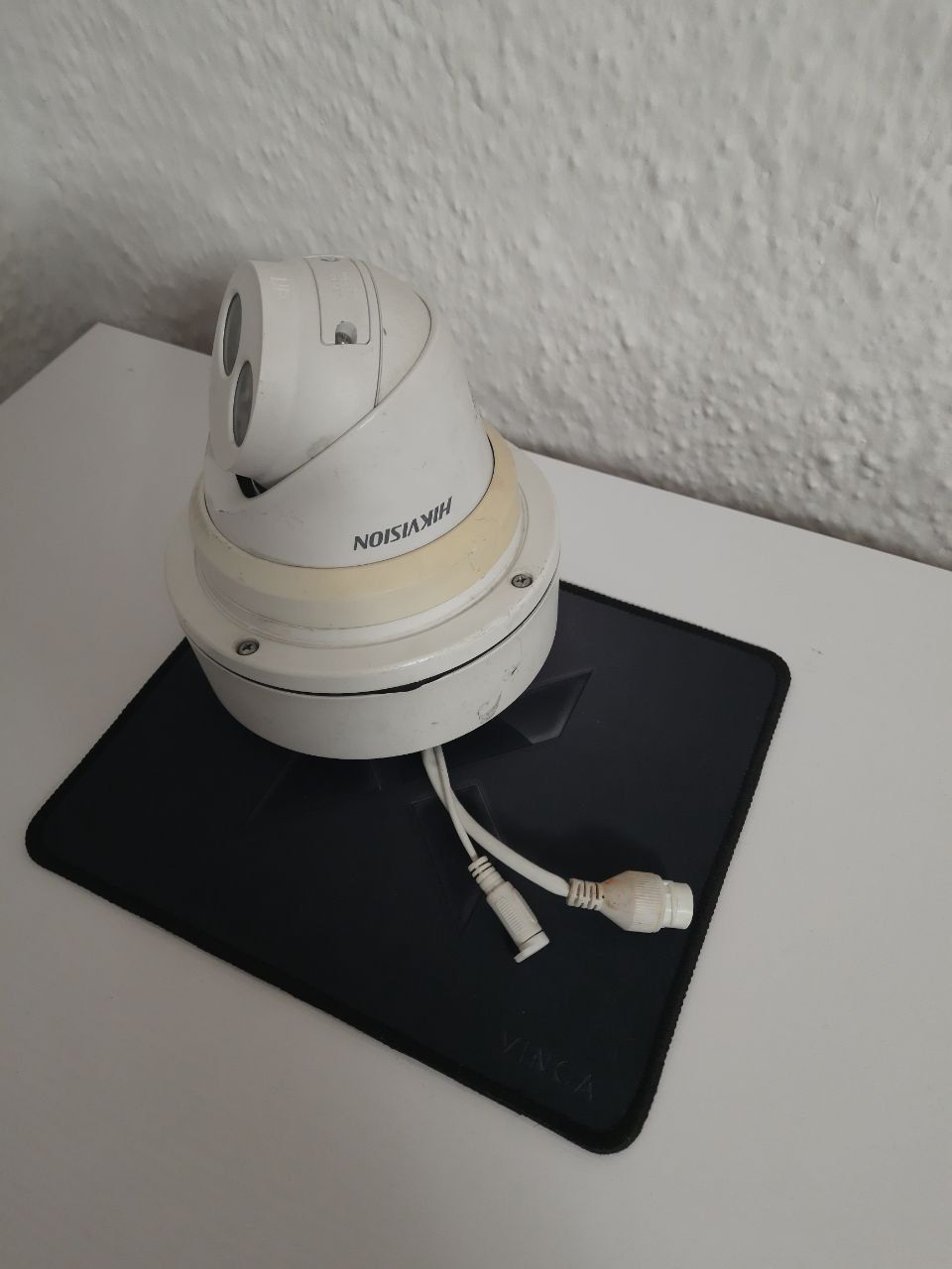 IP-камера Hikvision DS-2CD2325FWD-I    (2 Мп, DarkFighter, PoE) — Повністю робоча, скинута - фото фото фото 1
