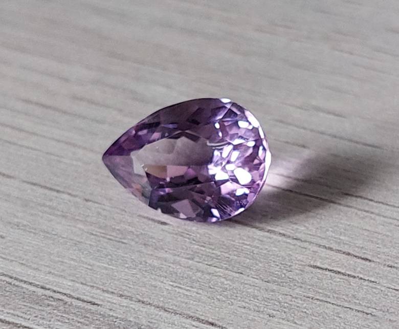 Аметист 5.39 Ct  14,0 x 10,0 x 7,6 мм. - фото фото фото 2