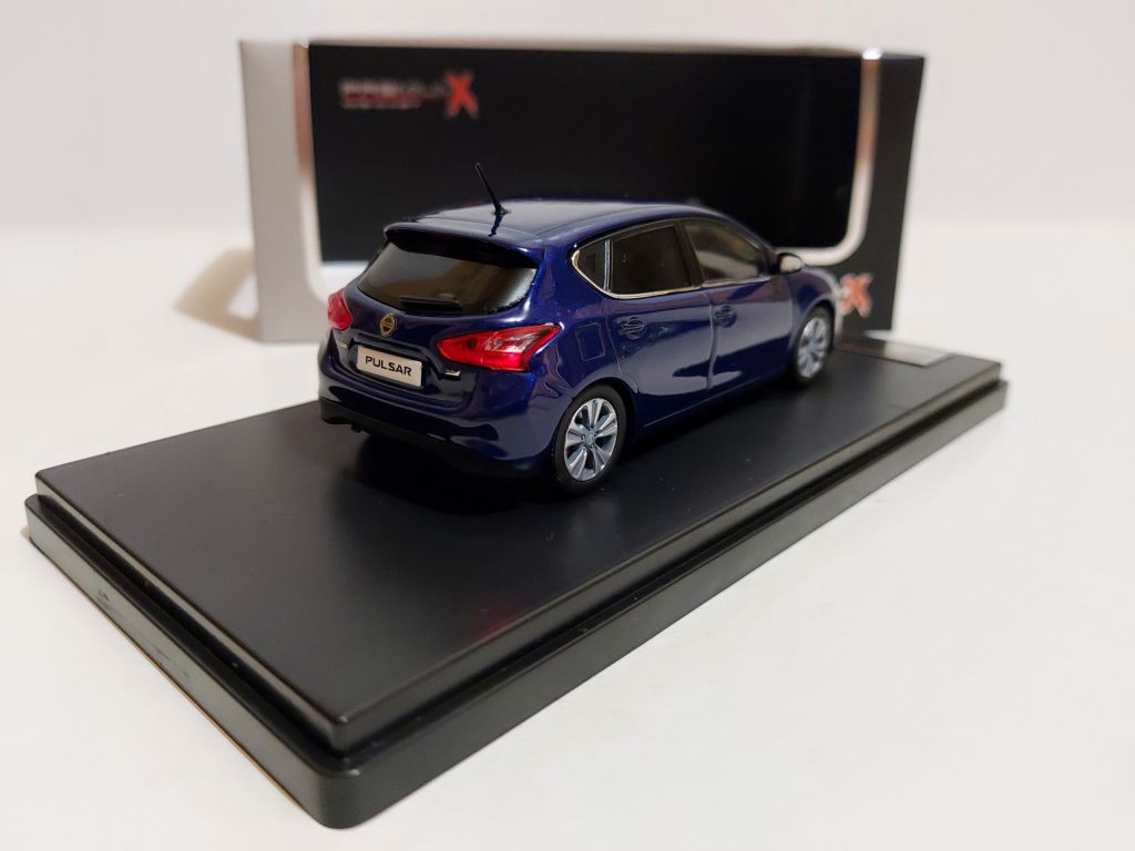 Premium X 1:43 Nissan Pulsar  (2015) blue - фото фото фото 3